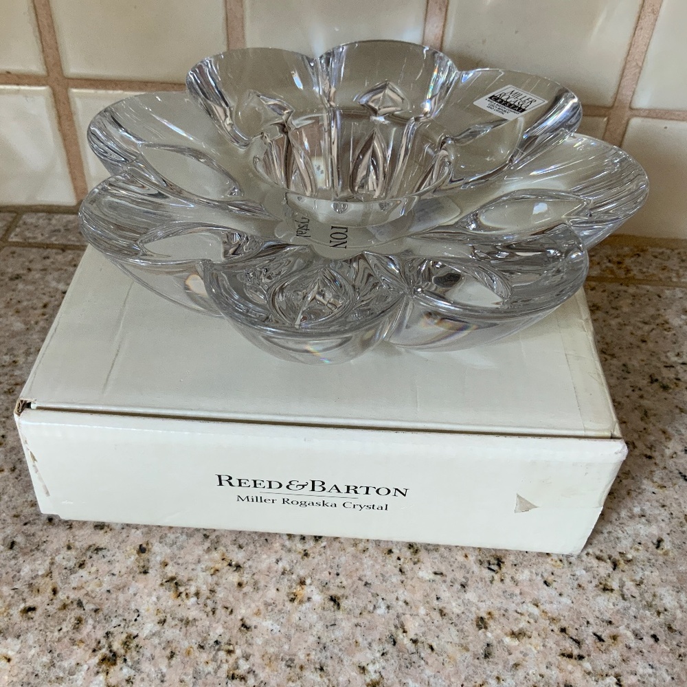REED & BARTON “Petal” Crystal Votive Holder
